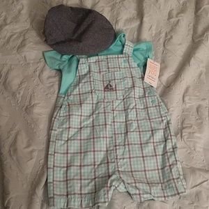 Carter's Boy Bib Short set 9m